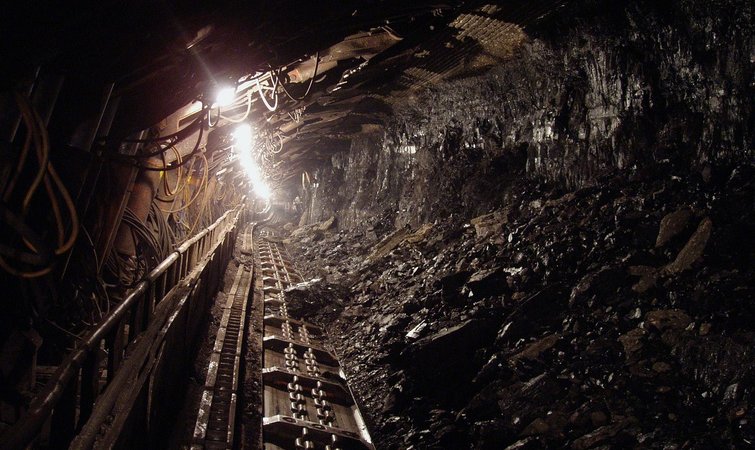国家发改委：所有煤矿四季度满负荷生产